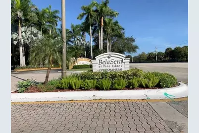 731 N Pine Island Rd #305, Plantation, FL 33324 - Photo 1