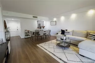 8045 SW 107th Ave, Miami, FL 33173 - Photo 1