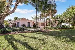 9620 E Calusa Club Dr, Miami, FL 33186 - Photo 1