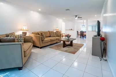 10198 Dovewood Ln #A, Boynton Beach, FL 33436 - Photo 1