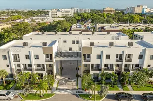 436 SE 12th Ct, Fort Lauderdale, FL 33316 - Photo 1