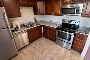 1591 NE Miami Gardens Dr, Miami, FL 33179 - Photo 1