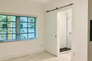 1201 Pennsylvania Ave, Miami Beach, FL 33139 - Photo 1