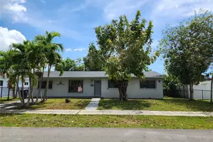 16311 SW 102nd Pl, Miami, FL 33157 - Photo 1