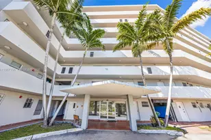 1750 NE 191st St, Miami, FL 33179 - Photo 1