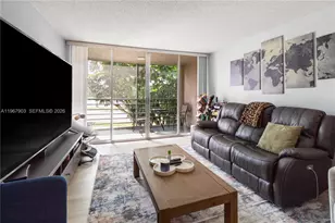 9440 Tangerine Pl, Davie, FL 33324 - Photo 1