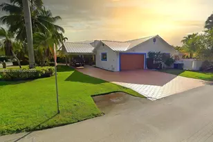 20040 E Oakmont Dr, Hialeah, FL 33015 - Photo 1