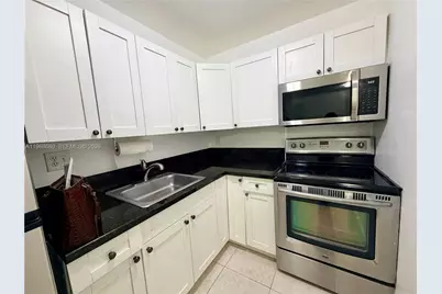 271 Bonnie Blvd #126, Palm Springs, FL 33461 - Photo 1