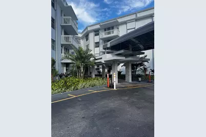 1913 S Ocean Dr #115, Hallandale Beach, FL 33009 - Photo 1