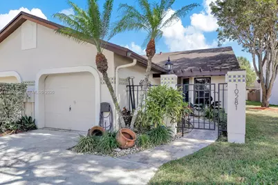 10281 SW 137th Pl, Miami, FL 33186 - Photo 1