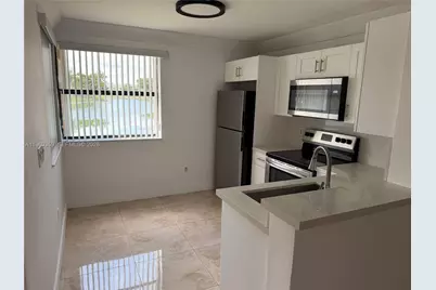 1002 Adams Ave #1002F, Homestead, FL 33034 - Photo 1