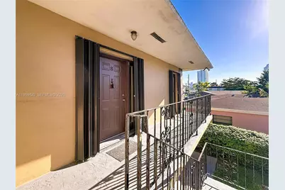 2335 NE 172 Nd #8, North Miami Beach, FL 33160 - Photo 1