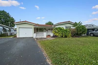 7833 Juniper St, Miramar, FL 33023 - Photo 1