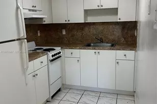 1875 NW 7th St, Miami, FL 33125 - Photo 1