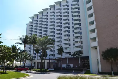2899 Collins Ave #440, Miami Beach, FL 33140 - Photo 1