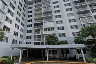 4200 Hillcrest Dr, Hollywood, FL 33021 - Photo 1
