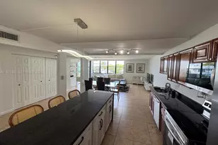 20381 NE 30th Ave, Aventura, FL 33180 - Photo 1