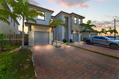 25565 SW 109th Ave, Homestead, FL 33032 - Photo 1