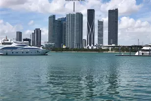 900 Biscayne Blvd, Miami, FL 33132 - Photo 1