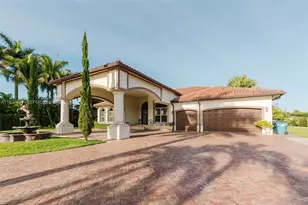 23525 SW 217th Ave, Homestead, FL 33031 - Photo 1
