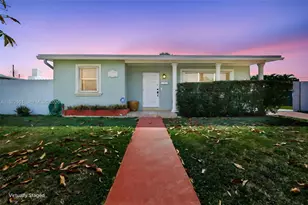 10720 SW 55th Terrace, Miami, FL 33165 - Photo 1