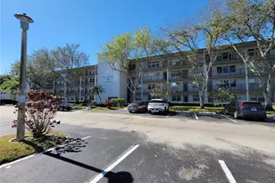 300 SW 134th Way, Pembroke Pines, FL 33027 - Photo 1
