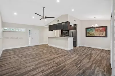349 NW 94th Ter, Plantation, FL 33324 - Photo 1
