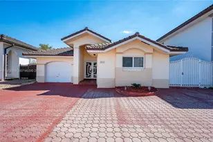 3511 SW 154th Ct, Miami, FL 33185 - Photo 1