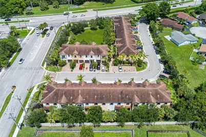 7658 NW 88th Terrace #12, Tamarac, FL 33321 - Photo 1