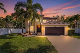 1521 NW 178th Terrace, Pembroke Pines, FL 33029 - Photo 1