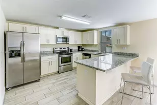 1578 NE 110th St, Miami, FL 33161 - Photo 1