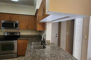 6482 Emerald Dunes Dr, West Palm Beach, FL 33411 - Photo 1