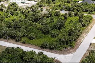 327 Lancelot Ave, Lehigh Acres, FL 33974 - Photo 1