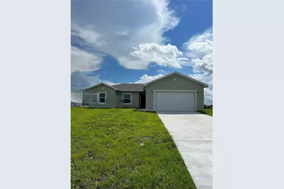 1088 Saturn Ct, Labelle, FL 33935 - Photo 1