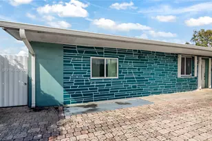 7861 Sheridan St, Hollywood, FL 33024 - Photo 1