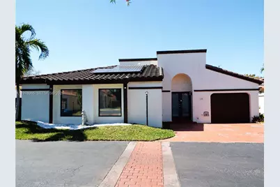 422 SW 88th Pl, Miami, FL 33174 - Photo 1