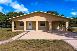 15401 SW 212th St, Miami, FL 33187 - Photo 1