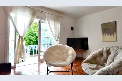 945 Meridian Ave #14, Miami Beach, FL 33139 - Photo 1
