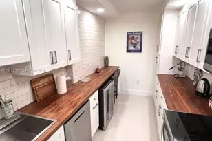 4001 Hillcrest Dr, Hollywood, FL 33021 - Photo 1