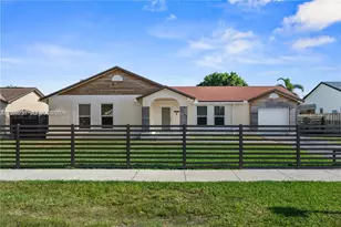 13752 SW 285th St, Homestead, FL 33033 - Photo 1