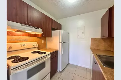 7423 SW 152nd Ave #10-201, Miami, FL 33193 - Photo 1