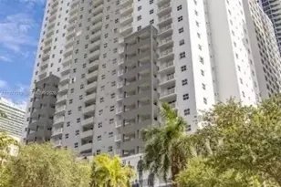 185 SE 14th Terrace, Miami, FL 33131 - Photo 1