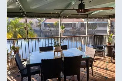 8436 Dundee Ter, Miami Lakes, FL 33016 - Photo 1