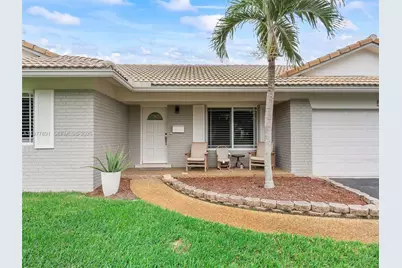 5620 SW 9th St, Plantation, FL 33317 - Photo 1