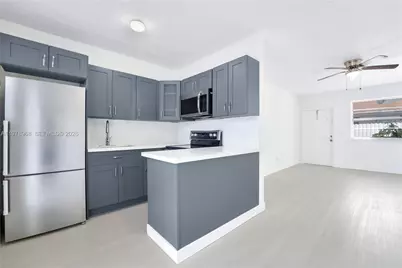 15991 NE 18th Pl #3, North Miami Beach, FL 33162 - Photo 1