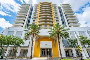 900 SW 8th St, Miami, FL 33130 - Photo 1