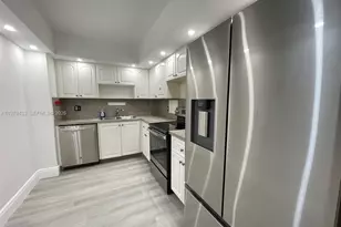 3800 N Hills Dr, Hollywood, FL 33021 - Photo 1