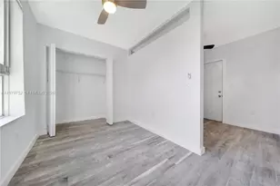 1036 SW 5th St, Miami, FL 33130 - Photo 1