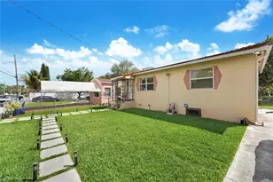 560 NW 97th St, Miami, FL 33150 - Photo 1