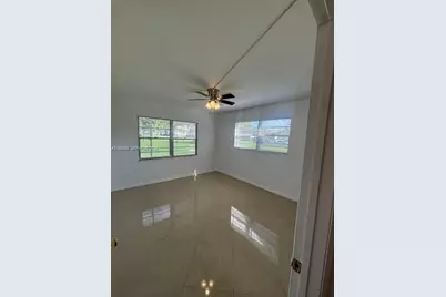 305 Preston #H, Boca Raton, FL 33434 - Photo 1